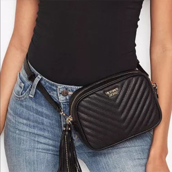 Victoria's Secret Handbags - Victoria’s Secret Fanny pack 🖤(458)